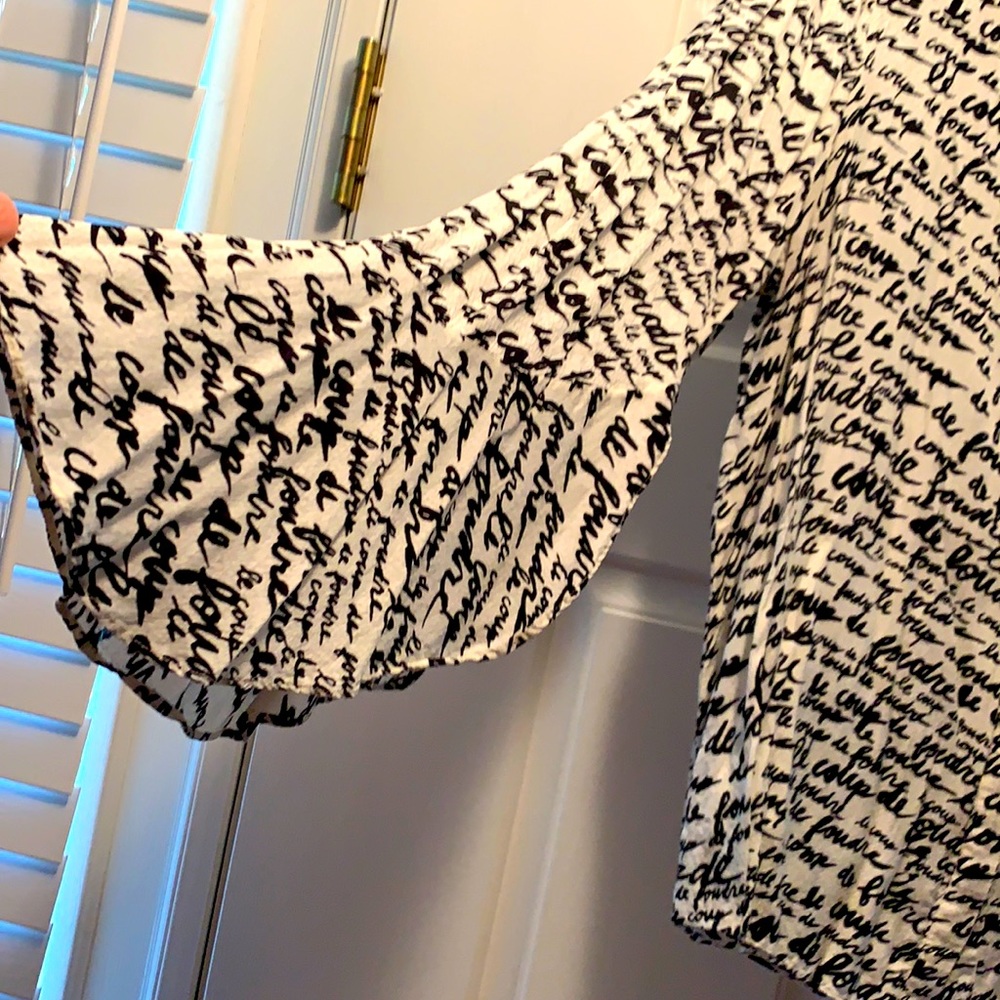 Chico’s French Print Blouse Size 2
